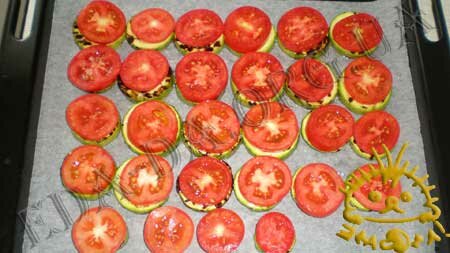 Кулинарные рецепты с фото - 'Сэндвичи' из кабачков и баклажанов с помидорами, Фото 6