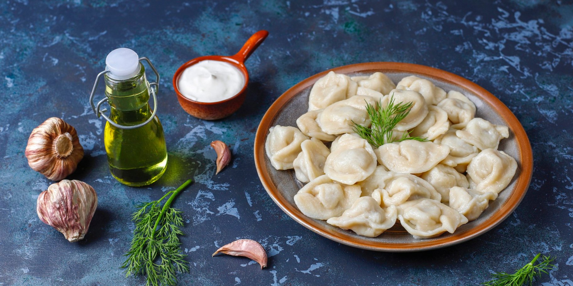 Тісто на пельмені і вареники: як приготувати ідеальне базове тісто